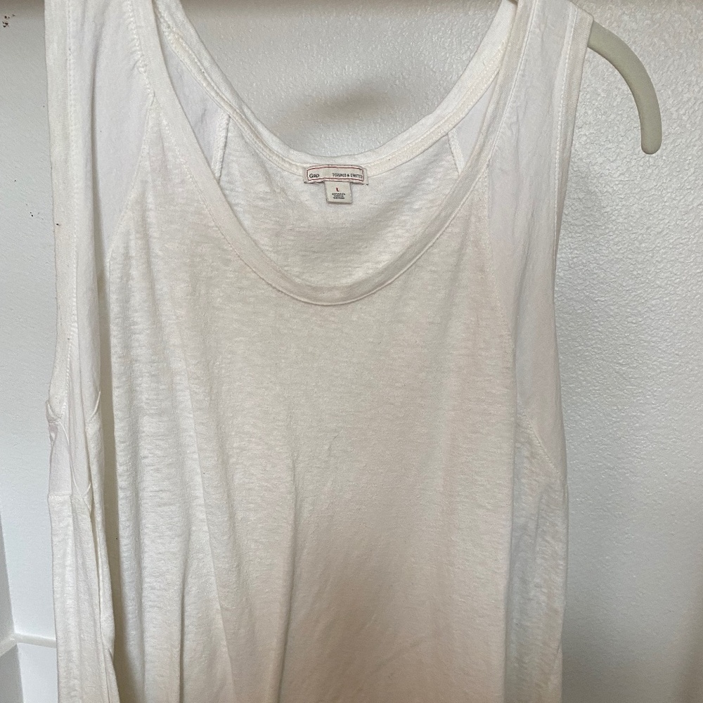 Simple white tank very soft